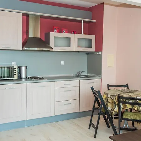 Πανσιόν Fiore Νεσέμπαρ